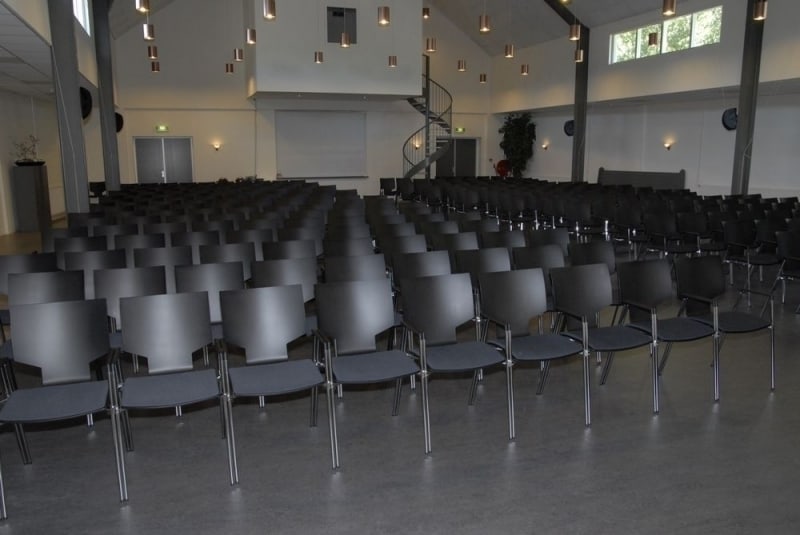 De Herberg Dokkum - Overzicht grote zaal