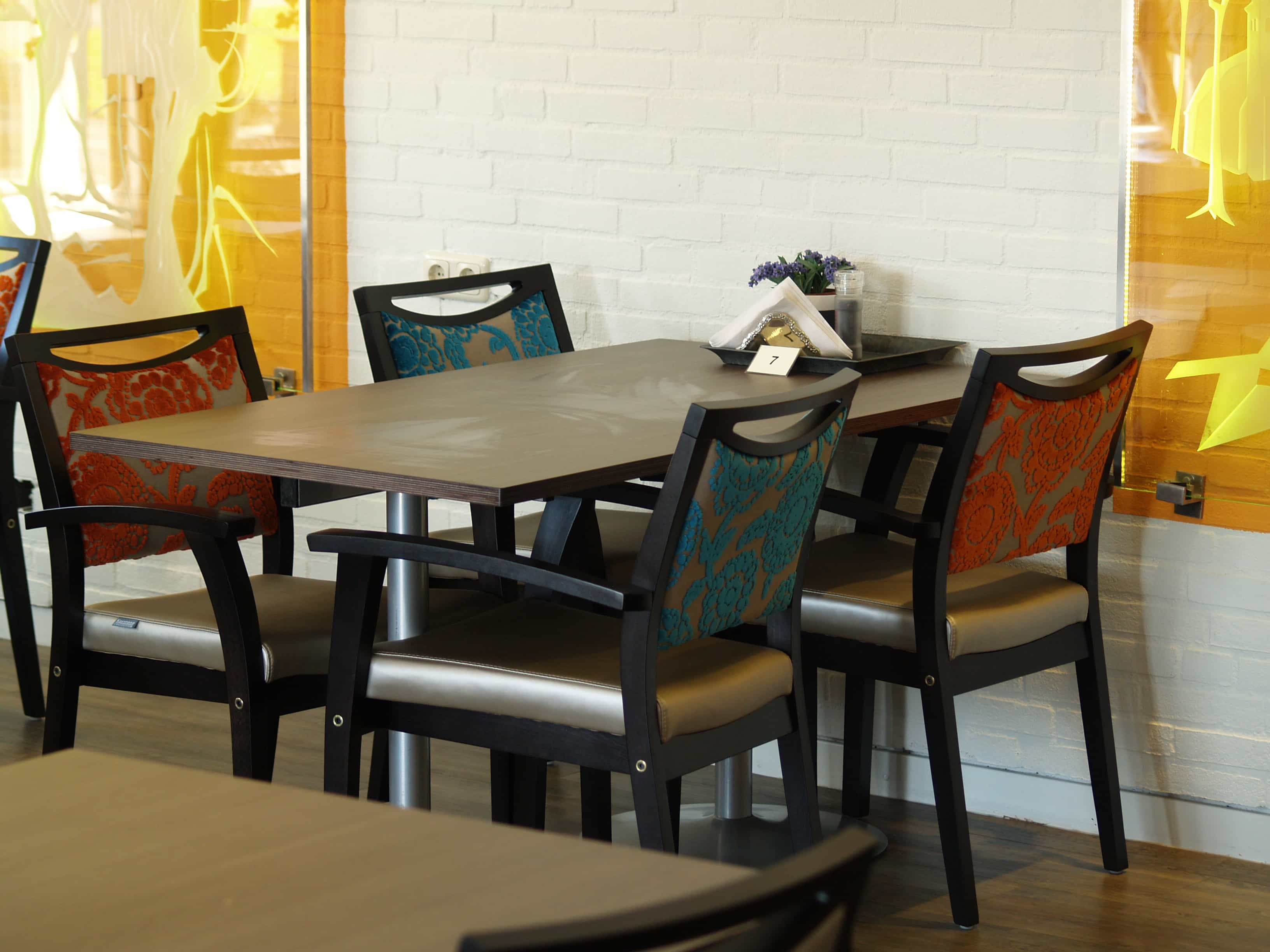 stoelen voor ouderenzorg