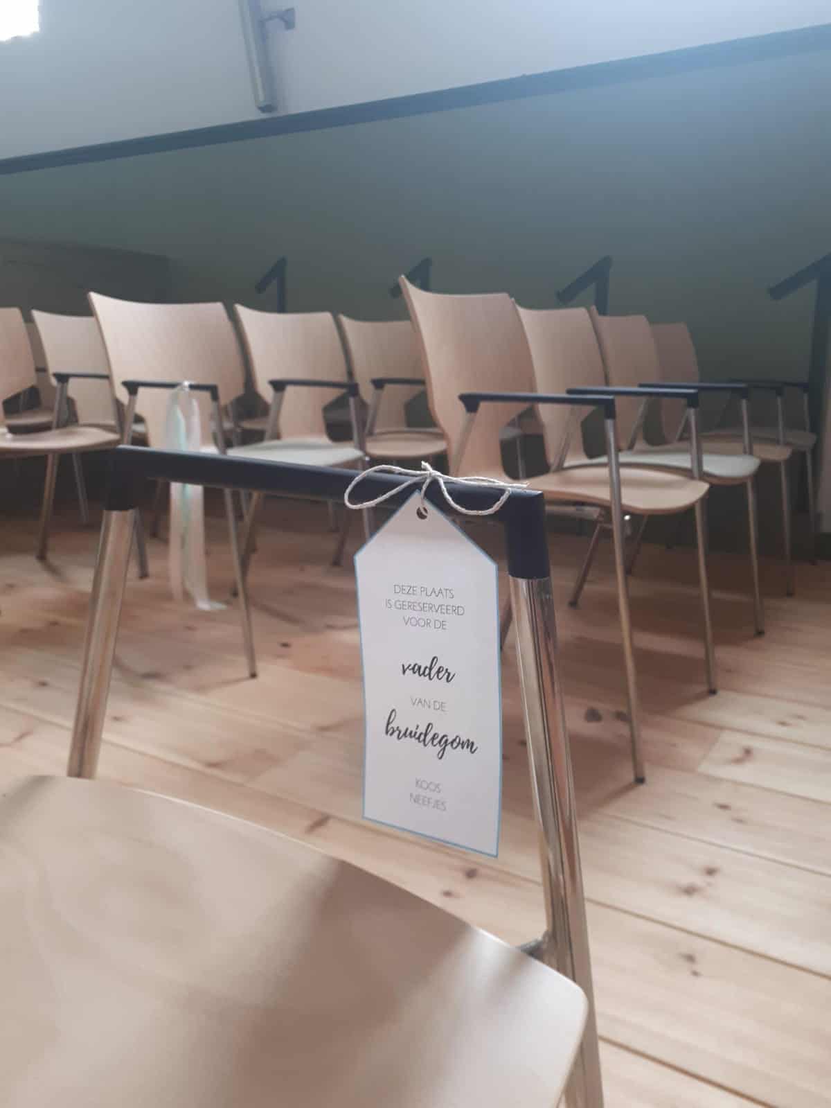 koppelbare kerkstoelen
