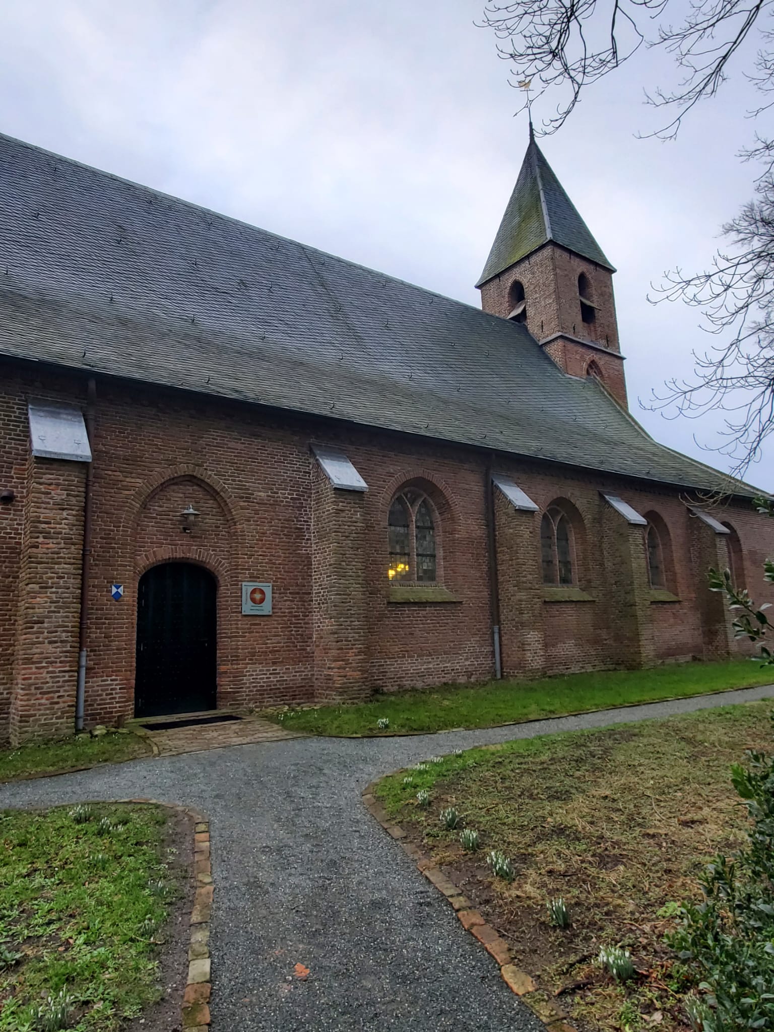 Zijaanzicht Hervormde Gemeente Ruinerwold
